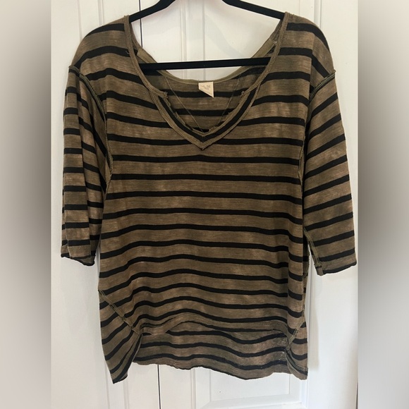 We the Free Head in the Clouds Stripe V Neck Tee Size Small - Picture 12 of 14